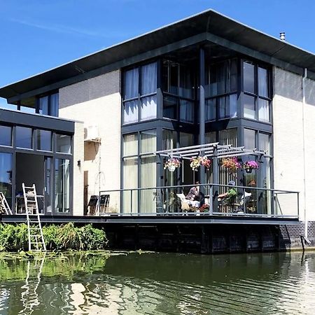 Prachtig Guesthouse Aan Het Water Almere Bagian luar foto